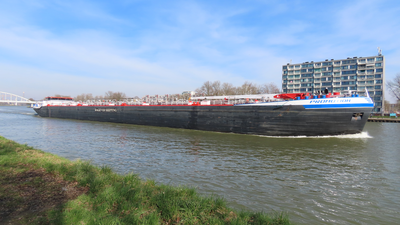 912524 Afbeelding van de olietanker 'Promotion' van Dagevos Shipping op het Amsterdam-Rijnkanaal te Utrecht, vanaf de ...